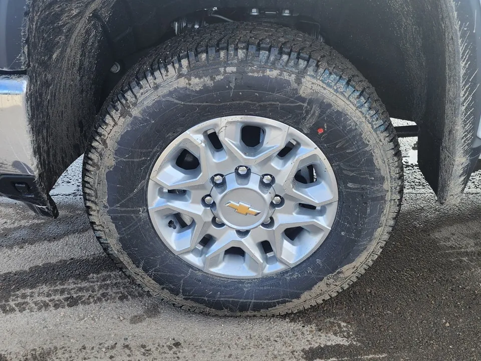 Chevrolet Silverado 3500Hd 2026 photo 5