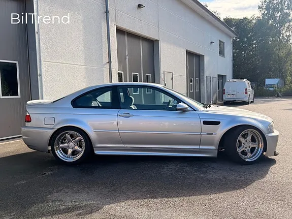 BMW M3 2002 photo 2
