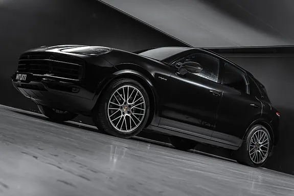 Porsche Cayenne 2020 photo 2