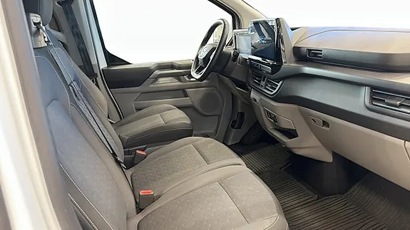 Ford Custom Tourneo 2024 photo 3