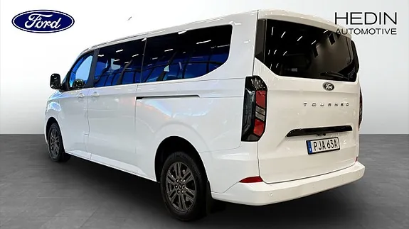 Ford Custom Tourneo 2024 photo 2