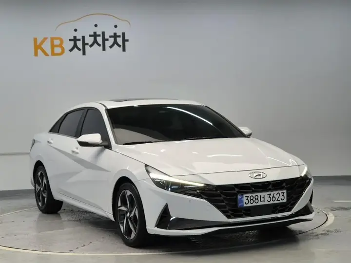 Hyundai Avante 2022 photo 4
