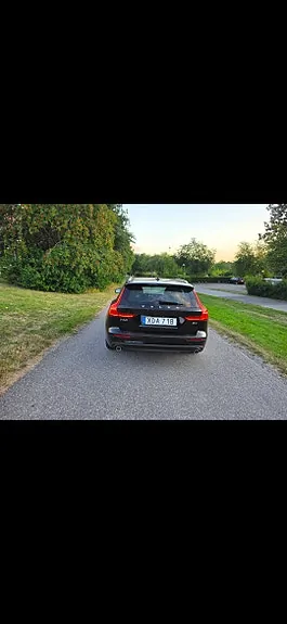 Volvo V60 2021 photo 5