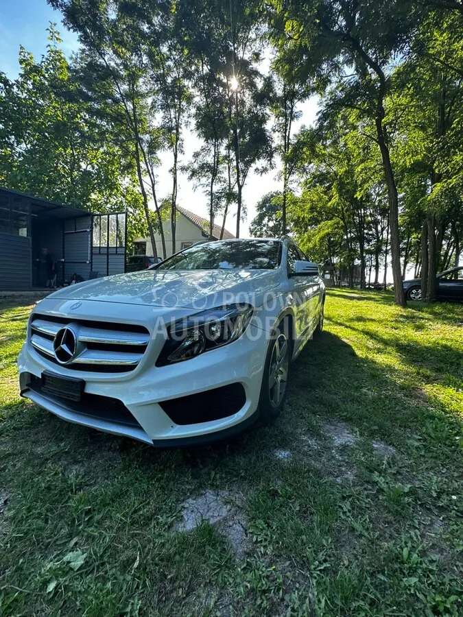 Mercedes-Benz Gla 250 2015 photo 2
