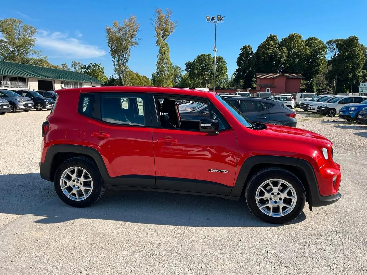 Jeep Renegade 2023 photo 4