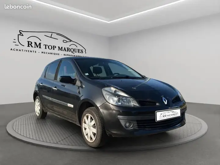Renault Clio 2007 photo 3