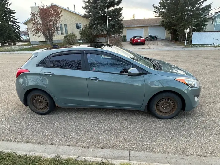 Hyundai Elantra 2013 photo 5