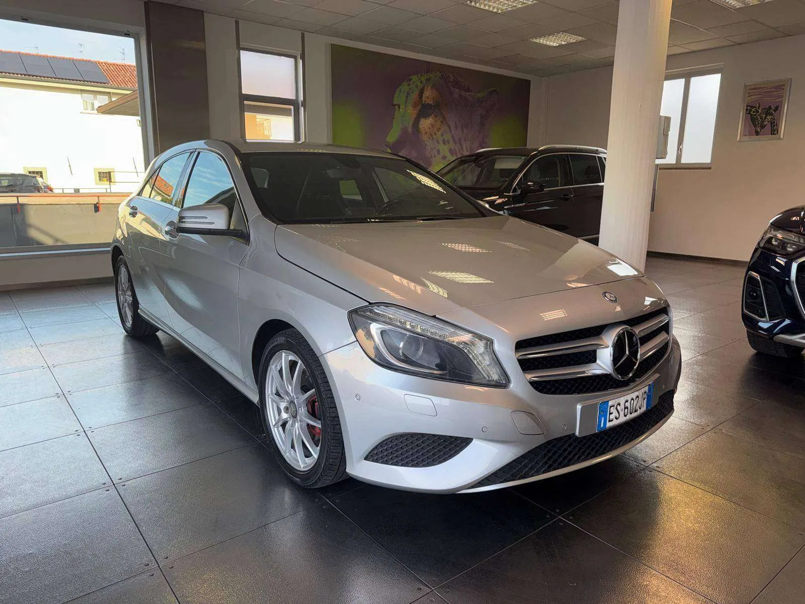Mercedes-Benz A 180 2013 photo 2