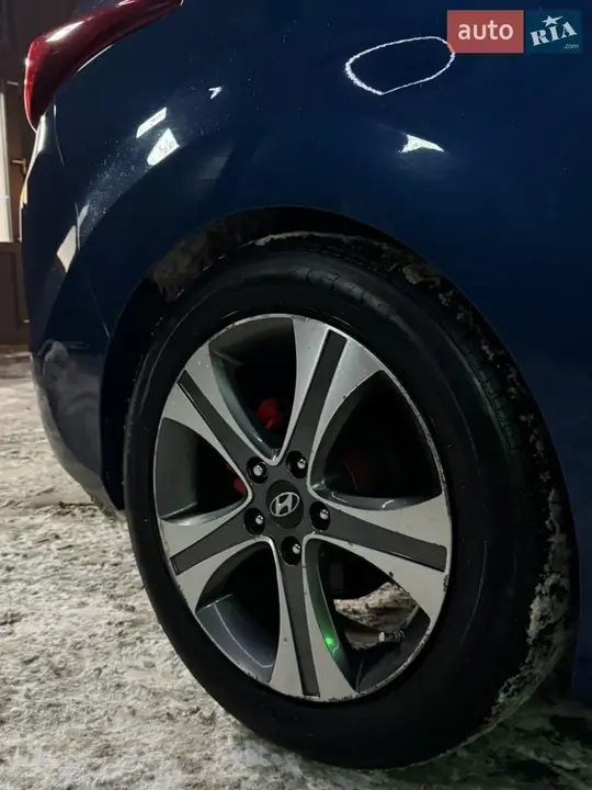 Hyundai Elantra 2014 photo 5