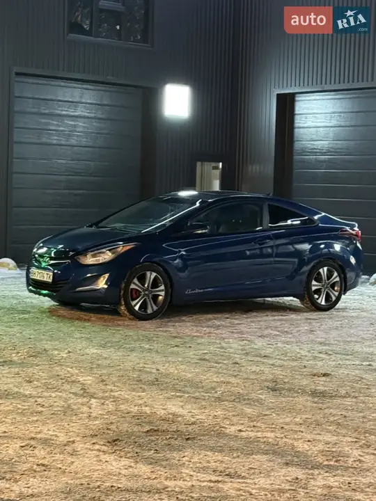 Hyundai Elantra 2014 photo 2