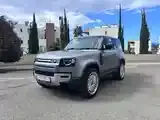 Land Rover Defender 2021 photo 3