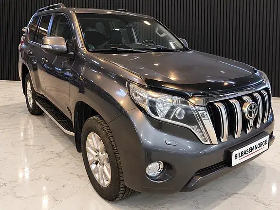 Toyota Land Cruiser 2015 photo 3