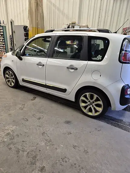 Citroen C3 Picasso 2011 photo 2