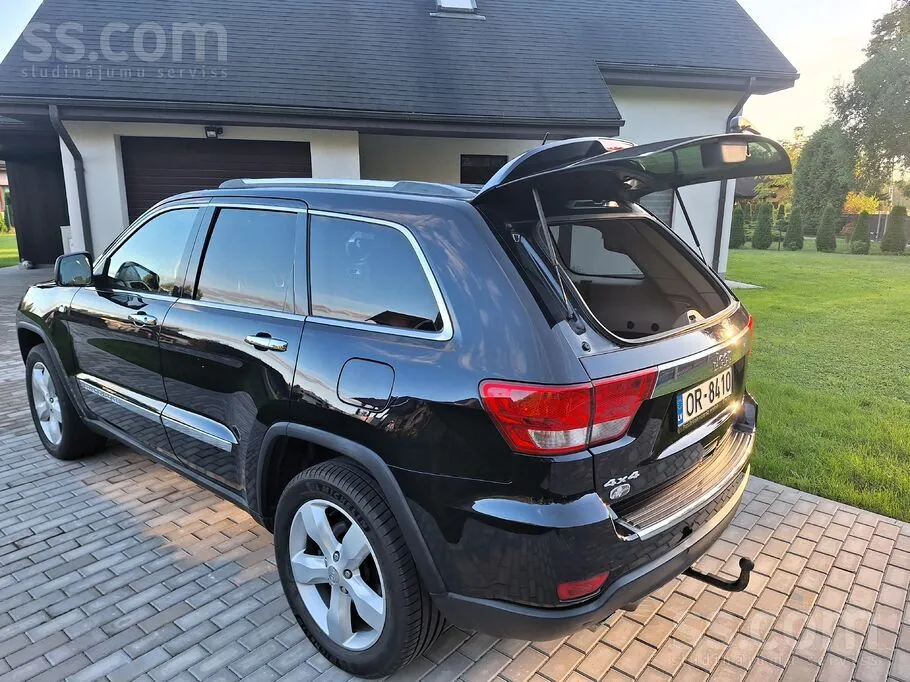 Jeep Grand Cherokee 2011 photo 4