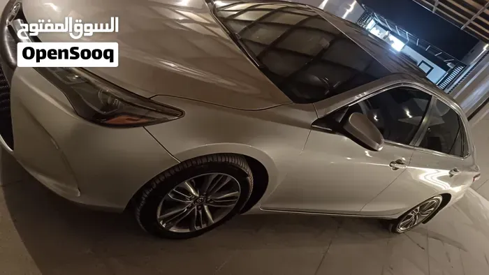Toyota Camry 2017 photo 2