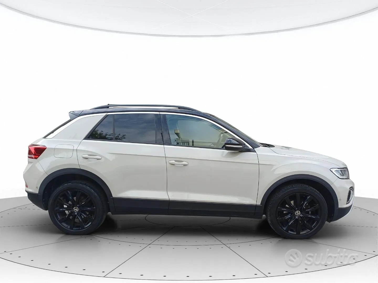 Volkswagen T-Roc 2023 photo 4