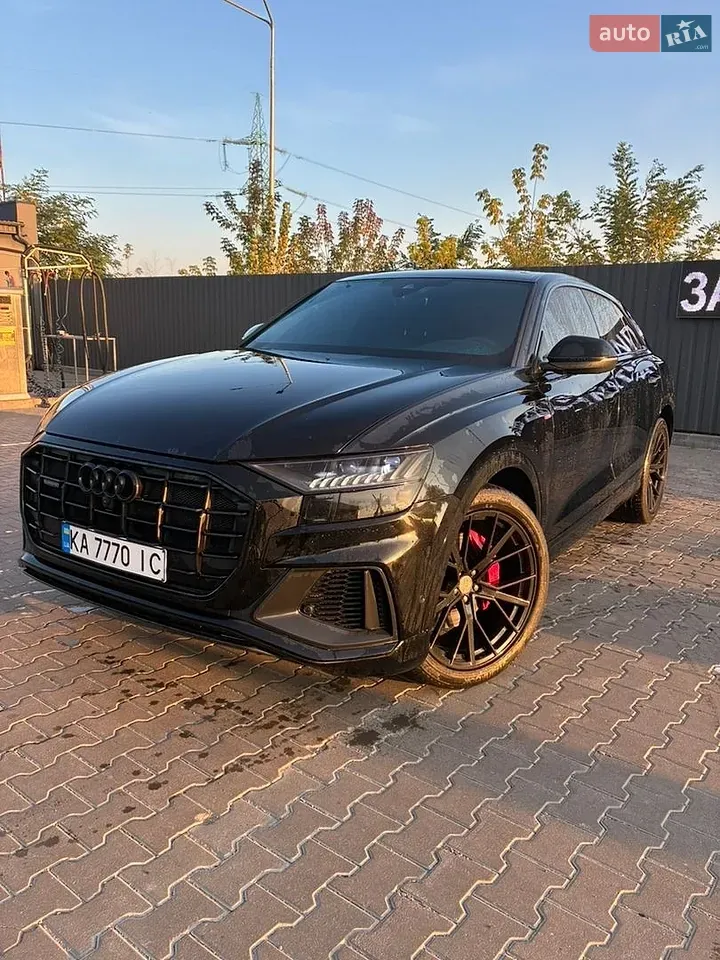 Audi Q8 2020 photo 2
