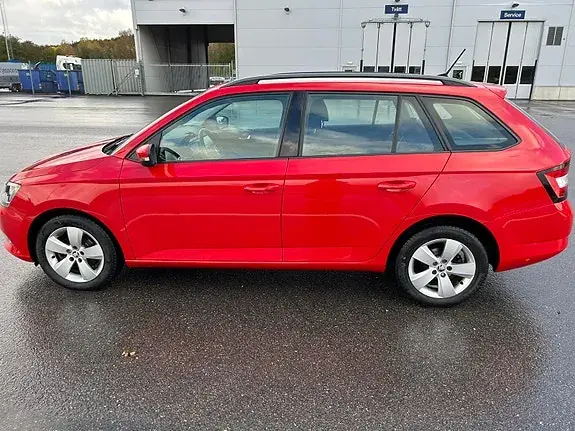 Skoda Fabia 2018 photo 2