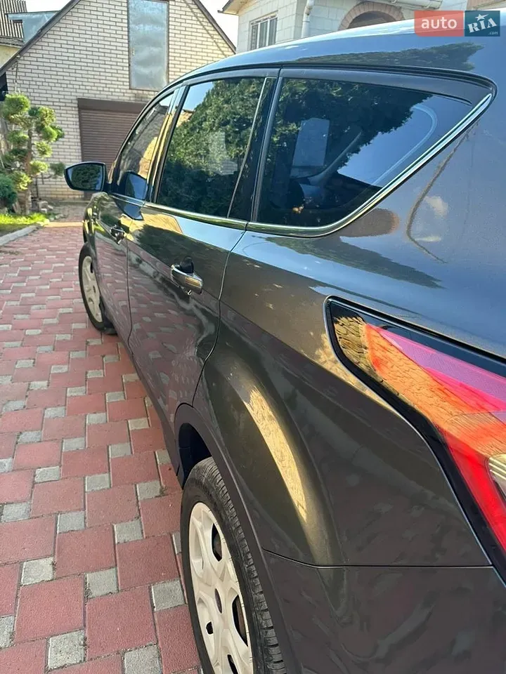 Ford Kuga 2018 photo 3