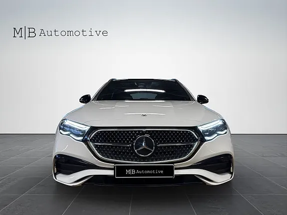 Mercedes-Benz E300 2024 photo 2