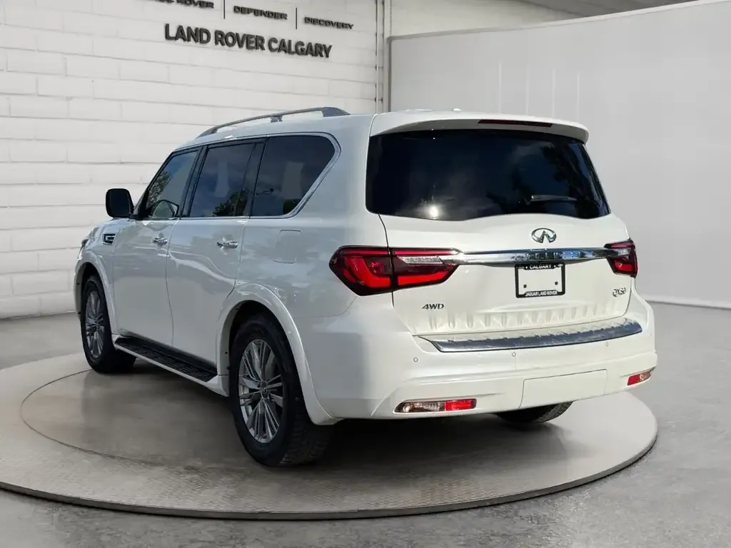 Infiniti Qx80 2022 photo 3