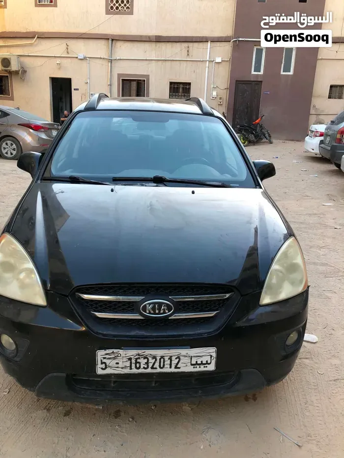 Kia Rondo 2008 photo 5
