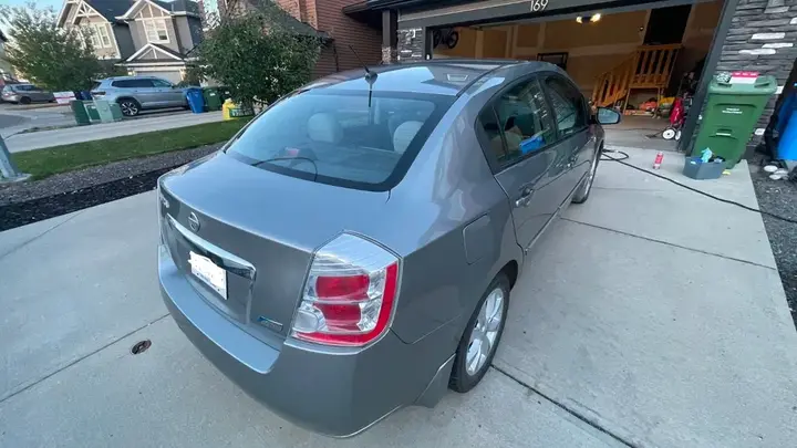 Nissan Sentra 2010 photo 3