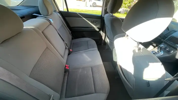 Nissan Sentra 2010 photo 5