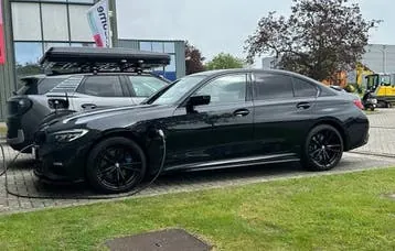 BMW 330E