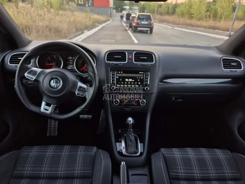 Volkswagen Golf 6 2010 photo 3