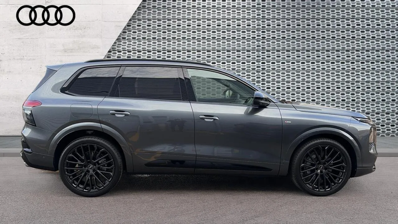 Audi Q7 photo 4