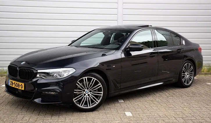 BMW 5 Series 2019 photo 3
