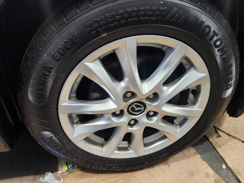 Mazda 3 2015 photo 5