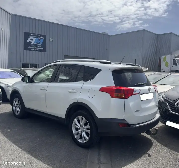 Toyota Rav4 2014 photo 3