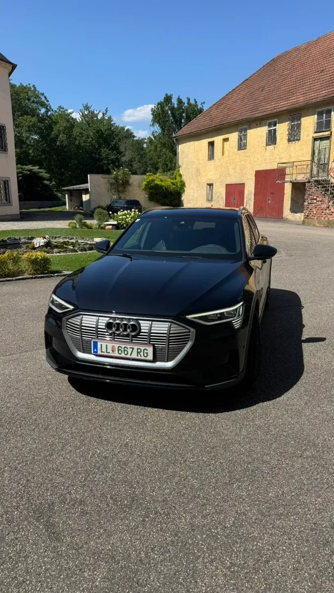 Audi E-Tron