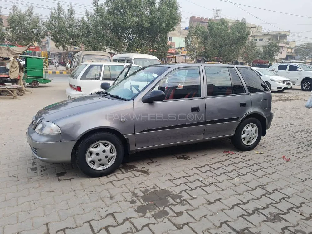 Suzuki Cultus