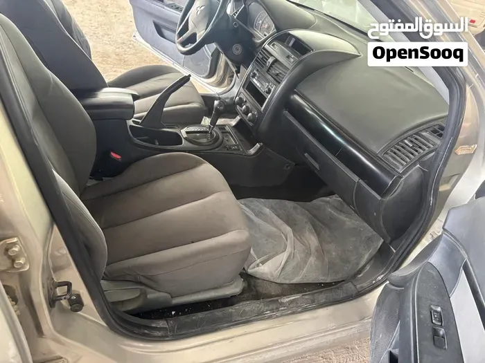 Mitsubishi Galant 2011 photo 3