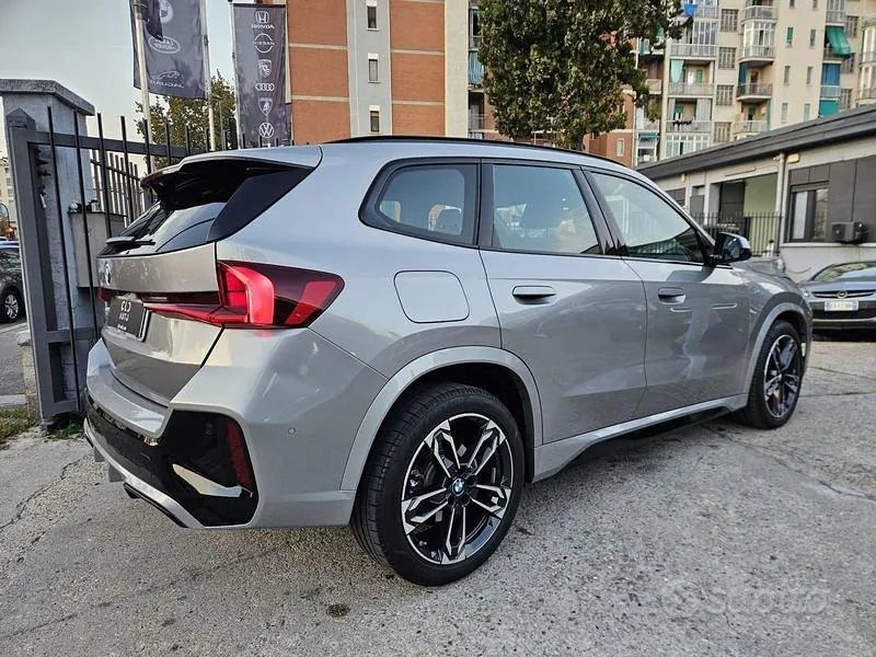 BMW X1 2024 photo 4