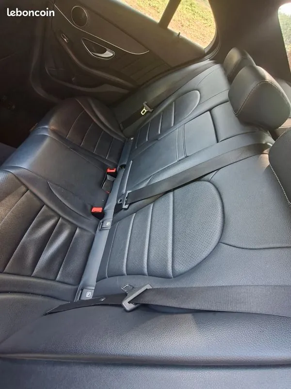 Mercedes-Benz C-Class 2019 photo 3