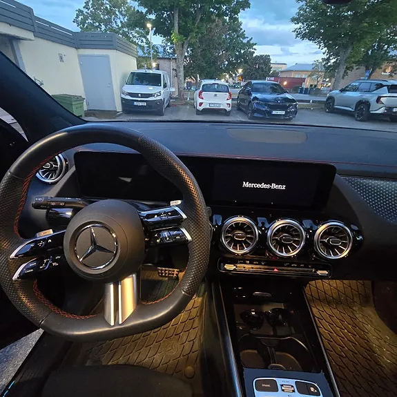 Mercedes-Benz Eqa250 2026 photo 4