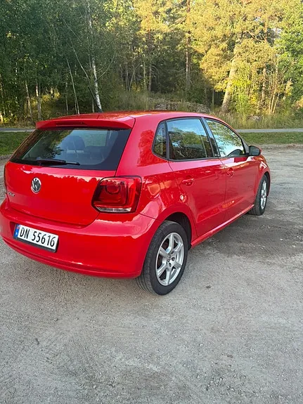 Volkswagen Polo 2011 photo 4