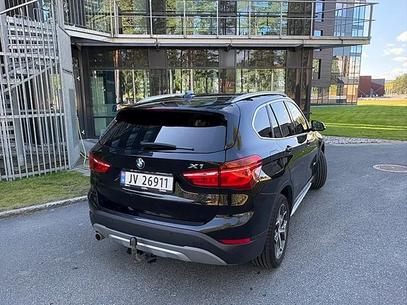 BMW X1 2017 photo 4