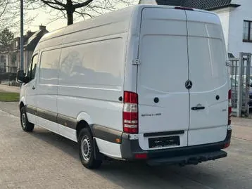 Mercedes-Benz Sprinter Combi 2018 photo 3