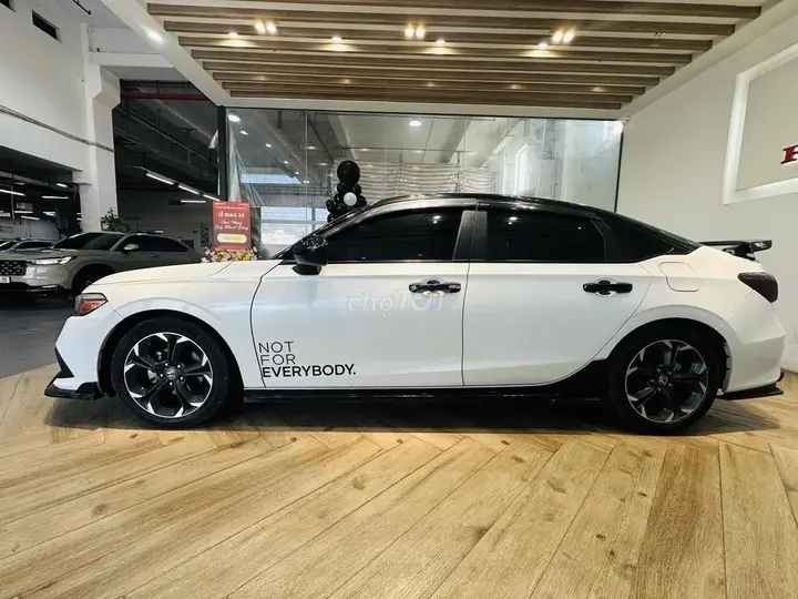 Honda Civic 2023 photo 3
