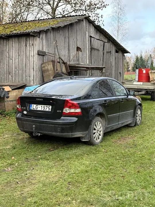 Volvo S40 2005 photo 2
