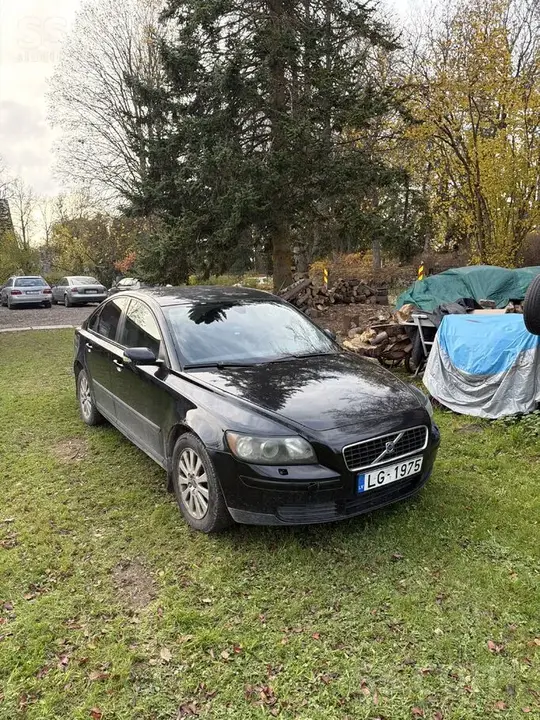 Volvo S40