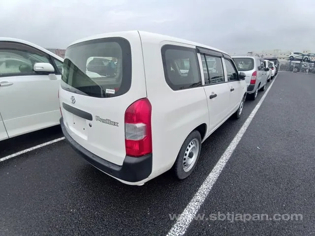 Toyota Probox Van 2021 photo 4