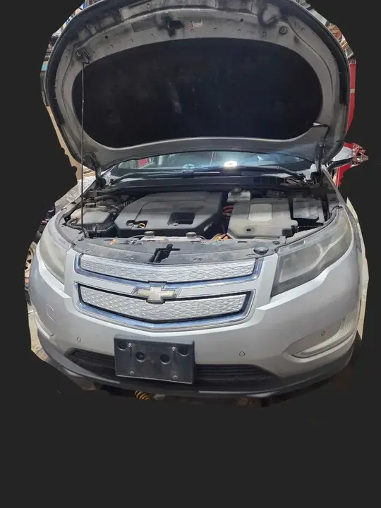 Chevrolet Volt 2012 photo 2
