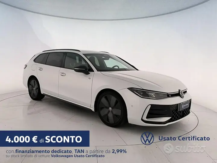 Volkswagen Passat 2024 photo 4