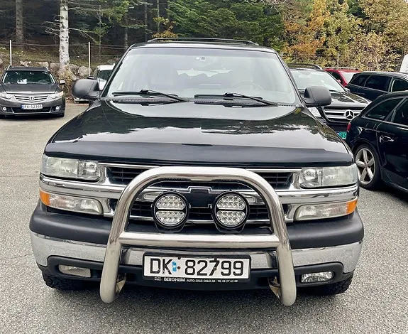 Chevrolet Tahoe 2004 photo 2